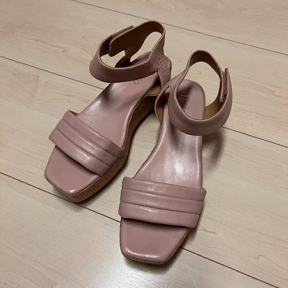 Franco Sarto Quilted Platform Sandals Nude Blush Pink Colour Sz 8